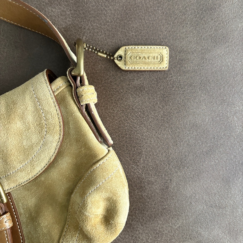 Coach Tan and Brown Shoulder Bag - Picture 3 of 7